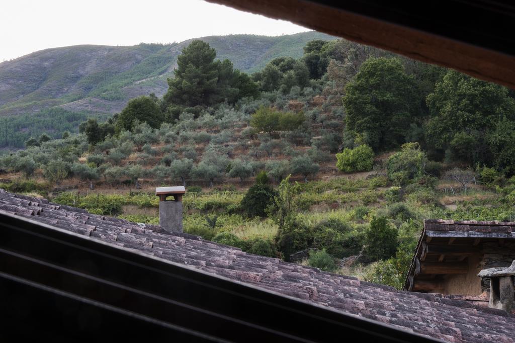 Molino Del Medio Pensionat Robledillo De Gata Exteriör bild